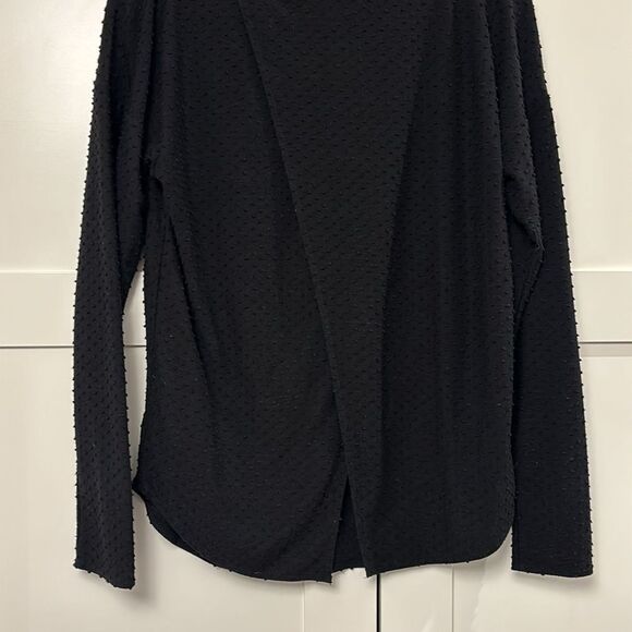 Wilfred black long sleeve top size medium - Picture 7 of 8